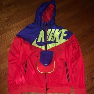 NIKE JACKET & MATCHING HAT SIZE XL